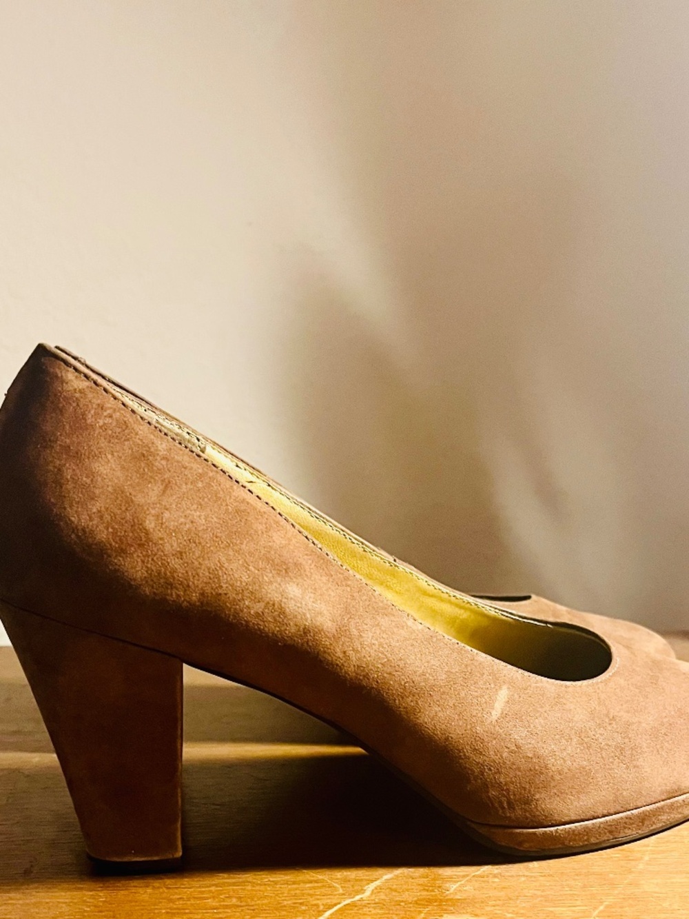Size 8- MIA Brown Suede Block Heel Pumps